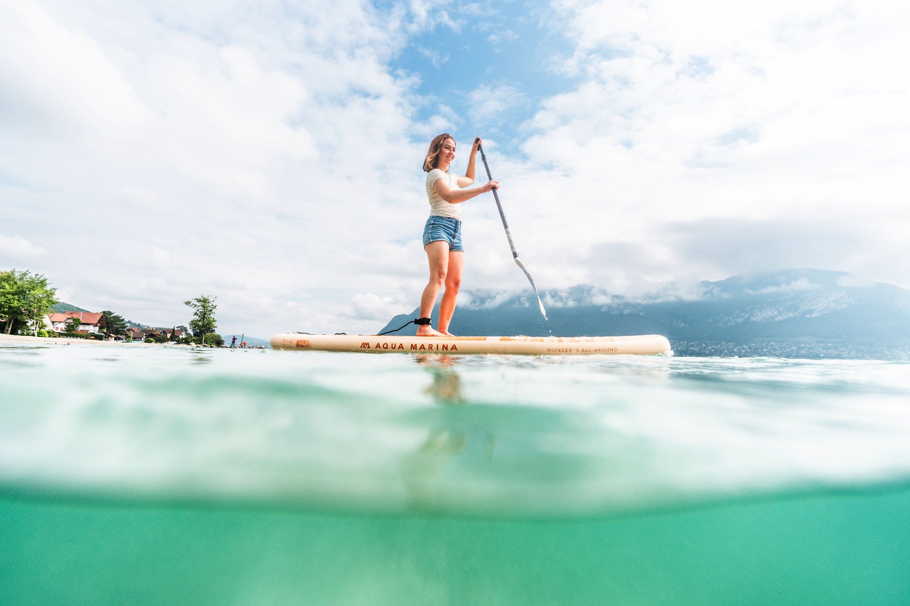 Aqua Marina HALO Lightweight Inflatable SUP